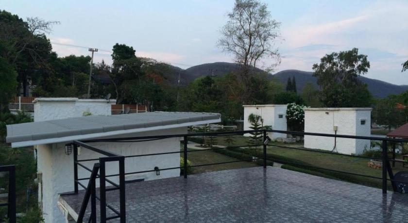 White Rock Resort Pak Chong Exterior foto