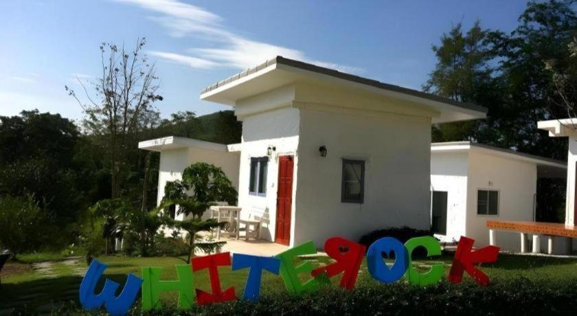 White Rock Resort Pak Chong Exterior foto